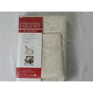 Town‎ & Country Everything Table Set Ivory Floral 60"x102" Oblong 8 Napkins